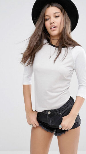 Long sleeved top